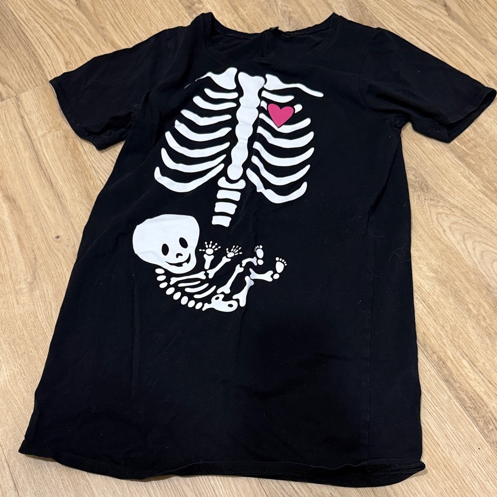 Black Skeleton Maternity T-Shirt